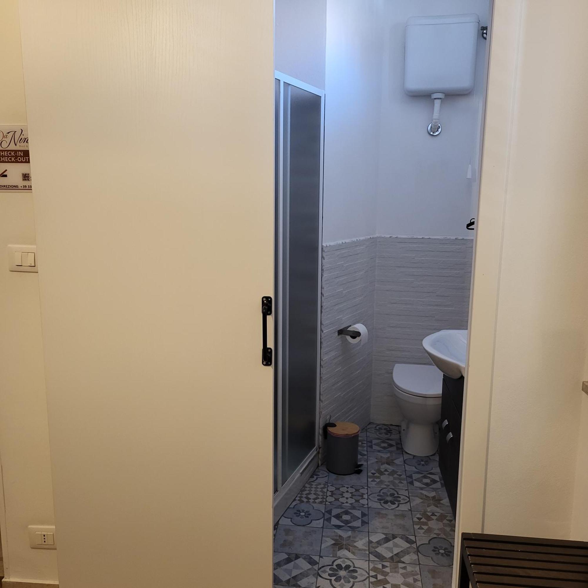 "Da Nina" Hotel Lascari Værelse billede